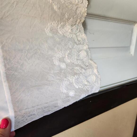 Jody White Spaghetti Strap Slip Dress with lace- Size XL NWT - Picture 2 of 7